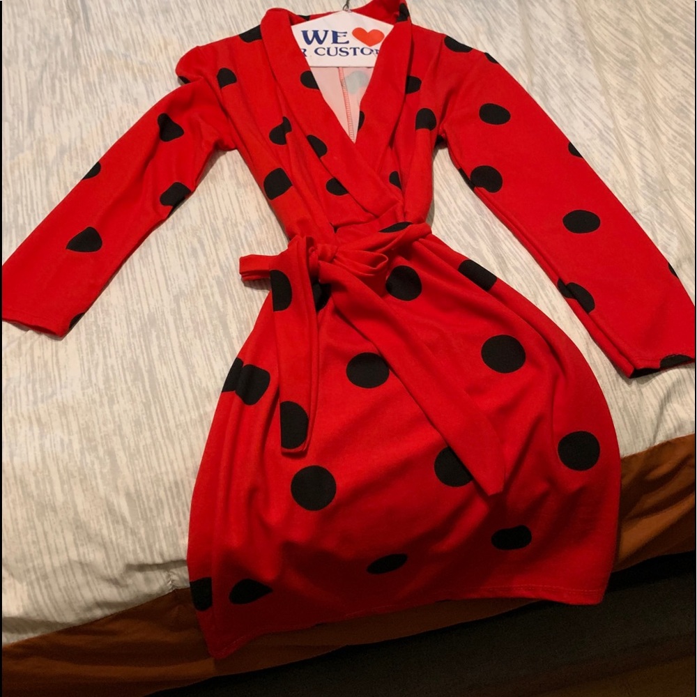 Dress - Picture 1 of 2